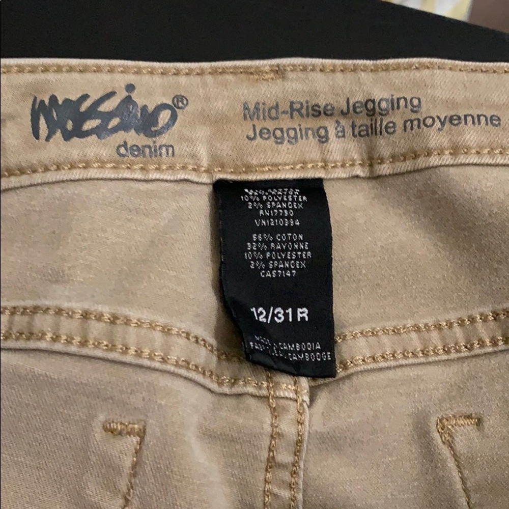 Mid rise begging size 12